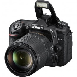 Fotoaparat Nikon D7500 + AF-S DX NIKKOR 18-140 VR (VBA510K002)