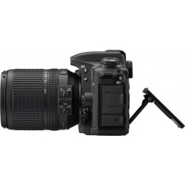 Fotoaparat Nikon D7500 + AF-S DX NIKKOR 18-140 VR (VBA510K002)