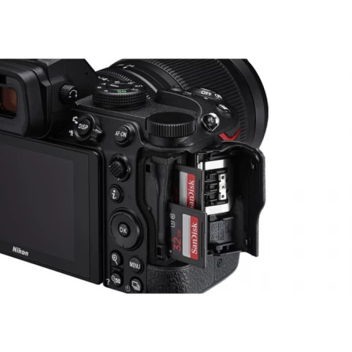 Fotoaparat Nikon Z5 + 24-50 /F4-6.3 (VOA040K001)
